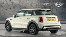MINI Hatchback 1.5 Cooper Classic 5dr Auto Petrol Hatchback